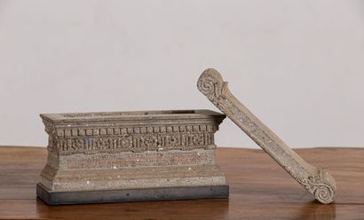 null Sarcophage formant boîte en pierre et marbre 

Souvenir du Grand Tour , XIXème...