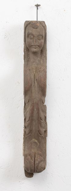 null Wooden sconce.

Renaissance period. 

H_57,5 cm L_8 cm