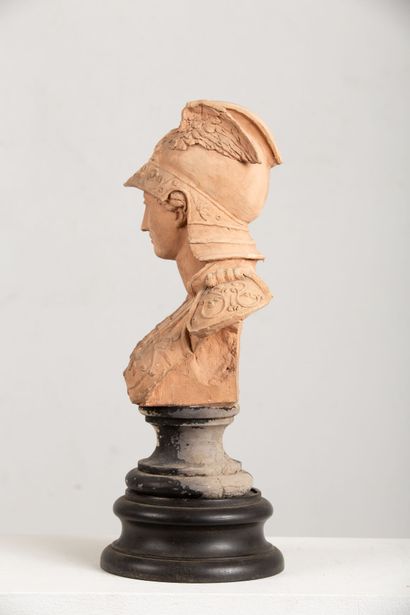 null French school of the XIXth century.

Bust of Minerva.

Sculpture in terra cotta,...