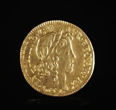 null Louis XIV à la mèche longue en or. 

1652 A