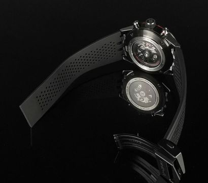 null TAG HEUER (Chronographe Carrera Édition 2017).

Montre bracelet d'homme automatique...