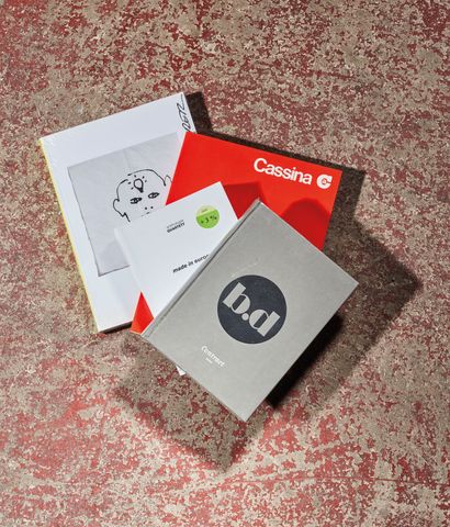 null Set of 4 publishers' catalogs:
Cassina, 1979.
Ingo Maurer, 2000 / 2001.
Anthology...