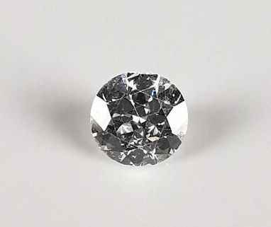 Diamant sur papier pesant environ 0.50 c...