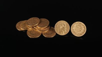 null Onze pièces de 20 Francs or Napoléon III.
Entre 1852 et 1860.
70.74 grammes.
Ce...
