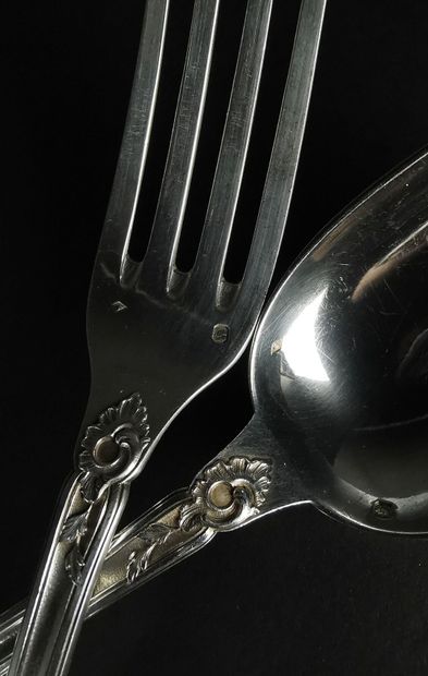 null Seven large spoons and ten large table forks in silver with rocaille decoration....