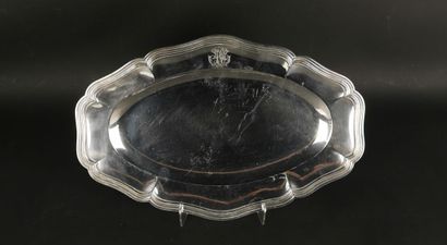Oval silver dish, contoured shape, net pattern.
Numbered...