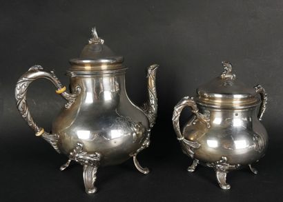 null Teapot and sugar bowl in silver, the naturalist holds of rocaille style, the...