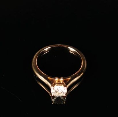 null CARTIER. 
Solitaire ring in pink gold, set with a brilliant-cut diamond, "Solitaire...