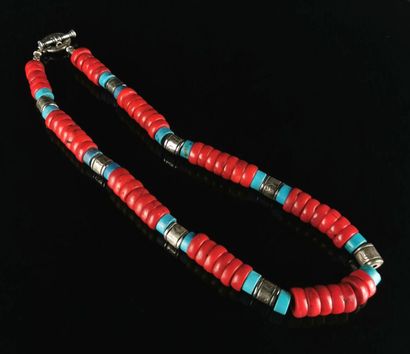 null Two necklaces composed of blue-tinted stones imitating turquoise and red-tinted...