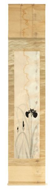 JAPON - XX e siècle Deux encres, l'une sur soie, représentant un chiot sous les cerisiers,...