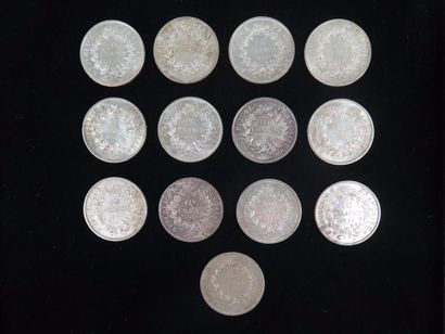 null Treize pièces de dix francs Hercule en argent 1965-1970

Poids : 325,99 gra...