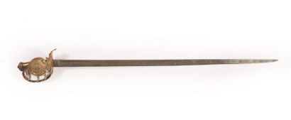 null Sabre de cuirassier d'Orléans, époque Restauration.

Lame plate de 95 cm signée...
