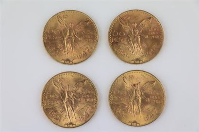 null Quatre pièces de 50 pesos en or.

167,03 grammes