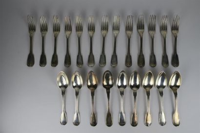 null Ensemble de huit cuillères à soupe et dix fourchettes en argent (925°/00) modèle...