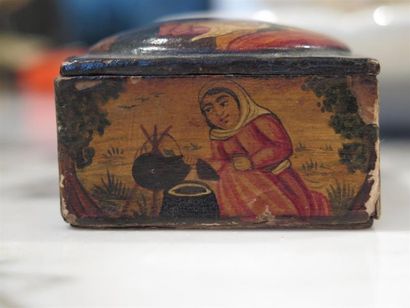 null Boîte Qadjare

Papier mâché laqué peint en polychromie.

Iran, XIXe siècle,...