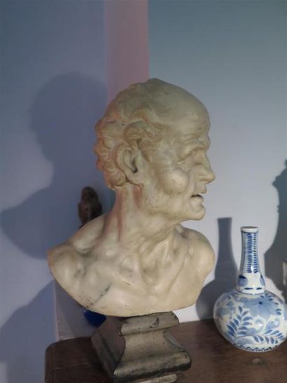 null Paire de bustes d'homme à l'antique en marbre sculpté représentant deux philosophes,...