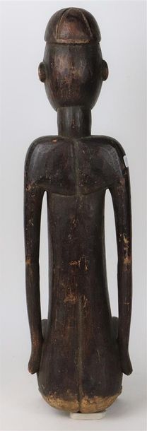 null BEEMBE (République du Congo). _x000D_

Statuette d'ancêtre masculin assis au...