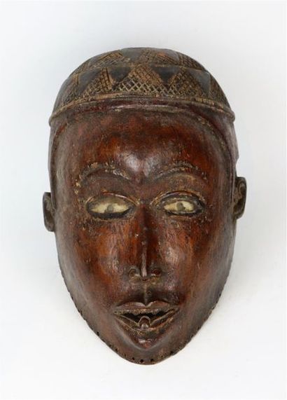 null CONGO (République du Congo)._x000D_

Masque-casque de divination, yeux en verre...