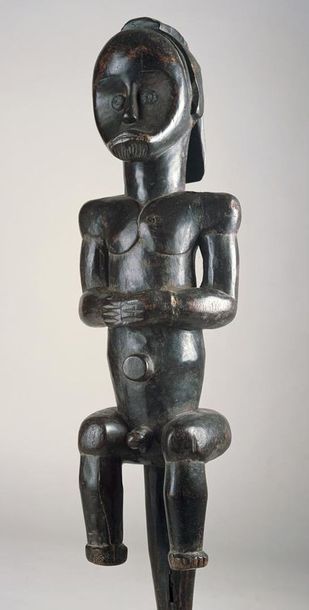 null FANG._x000D_

Statue de gardien de reliquaire de style Ntoumou._x000D_

H_ 66...