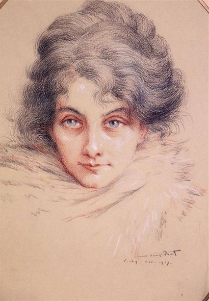 null Ecole française du début du XXème siècle.
Portrait de femme aux yeux bleus.
Dessin...