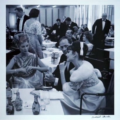 null Audrey Hepburn et Mel FerrerTirage sur papier argentique, format 49x50 cm, signé...