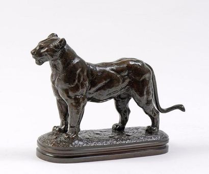 Antoine Louis Barye (1796-1875) 
«Lionne du Sénégal», 1857.
Bronze à patine brune.
Signé...