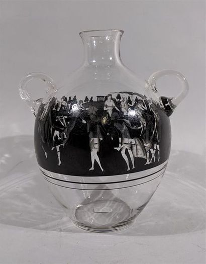 null VEDAR Italie - Vase de forme amphore en cristal à décor en camaïeu noir d'une...