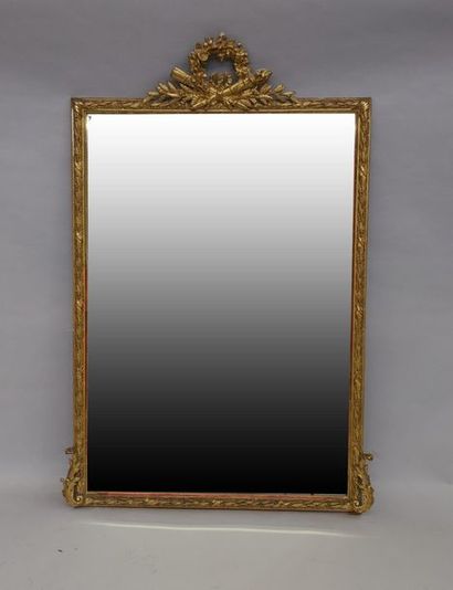 null Gilded stucco mirror - Louis XVI style work - 140 x 90 cm 