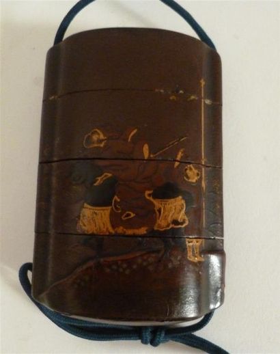 null INRO with 3 brown lacquer cases decorated in gold lacquer and gyobu nashi ji...