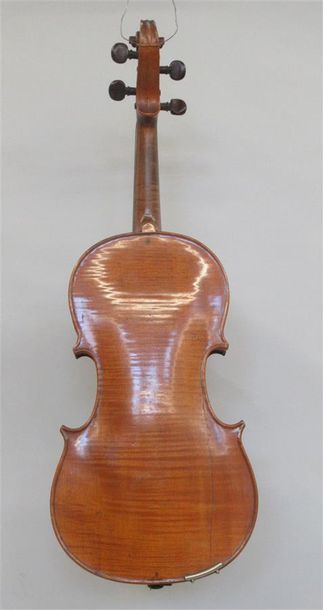 null Jules GRANDJON, luthier à Mirecourt (1827-1877) - Violon alto, la table en épicéa...