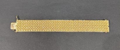 null Bracelet en or jaune 18 K (750/oo) à décor de mailles polonaises - Poids : 76,5...