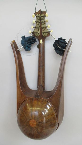 null FRATRES CALACE NEAPOLI - Mandoline en forme de lyre, table en épicéa, caisse...