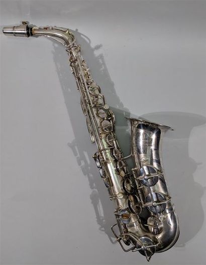 null STRASSER MARIGAUX LEMAIRE - Tenor saxophone model "Super 45" with the mark "SML...