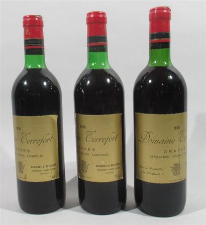 null 3 bouteilles de Domaine de Terrefort Graves 1976 Benouet et Deloubes propriétaires...