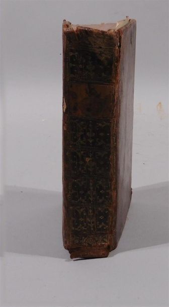 null VOLTAIRE.
La Henriade avec les variantes. Paris, Duchesne libraire, 1761 (280...