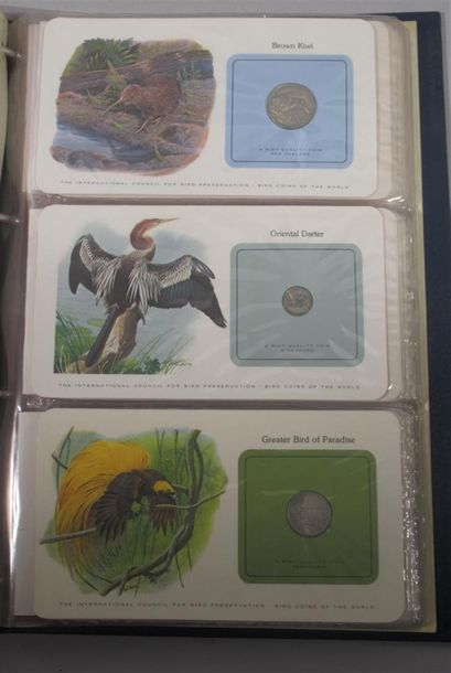 null Binder consisting of 33 world bird coins including brown kiwi, trumpeter hornbill,...