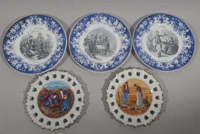 null LUNEVILLE
Suite of 3 earthenware plates representing the months of the year:...