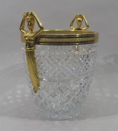 null VASE in crystal with engraved decoration of diamond points, gilt bronze setting...