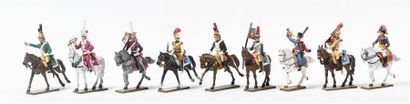 null STARLUX 
COLLECTION de 139 petits soldats du 1er Empireen plomb peint 
(accidents...