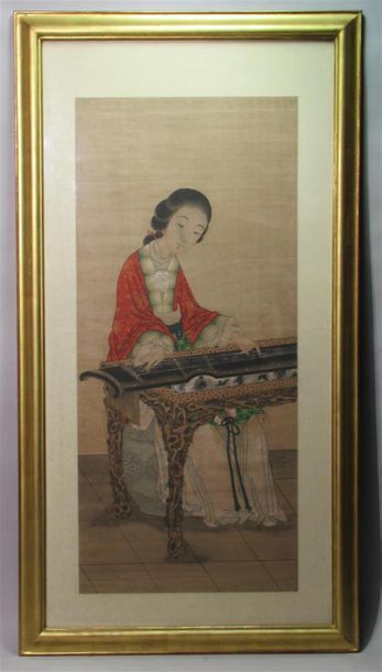 null Deux panneaux à décor de musiciennes
Encre et couleurs sur soie
Chine, XXe siècle
(petites...
