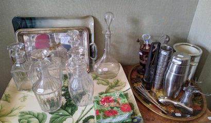 null Set comprising a set of six glass and crystal decanters of different models,...