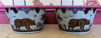 null Pair of glass coolers in sheet metal with rhinoceros and gold panther decoration...