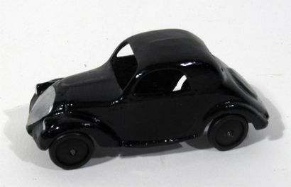 null DINKY FRANCE ref 35A 
Simca 5 noire probablement repeinte.