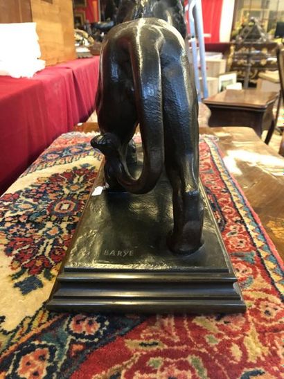 null Antoine-Louis BARYE (1796-1875) 
"Lion rugissant"
Epreuve en bronze à patine...