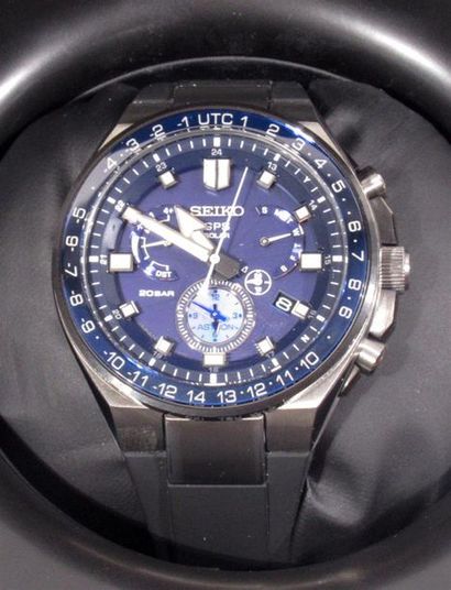 null SEIKO
Men's watch model "Astron GPS Solar Sport Executive", titanium case and...