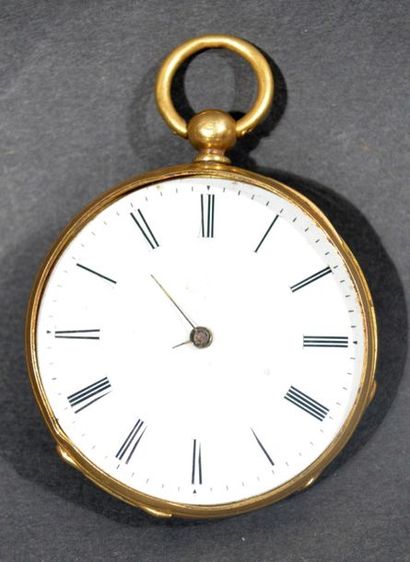 null Pocket watch in 18 K (750/oo) yellow gold, round white enamelled dial with black...