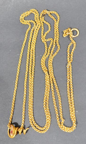 null Long 18 K (750/oo) yellow gold vest chain with forced mesh - Weight: 16.02 g...