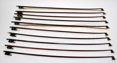 null Lot de 10 archets pour violon (longueur moyenne 74cm)