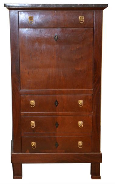 null CHILD'S SECRETARY in mahogany and mahogany veneer opening with four drawers...