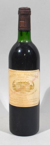 null 1 bottle of CHATEAU MARGAUX premier grand cru 1980.
Level: slightly low